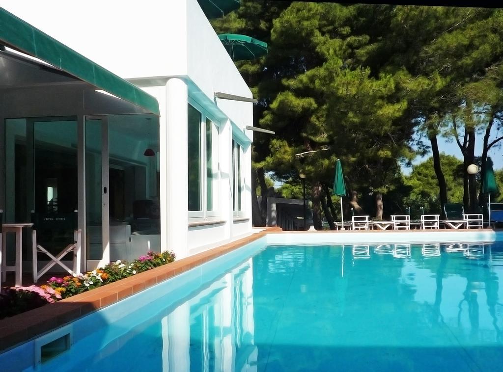 Hotel Kyrie Isole Tremiti Сан-Домино Экстерьер фото